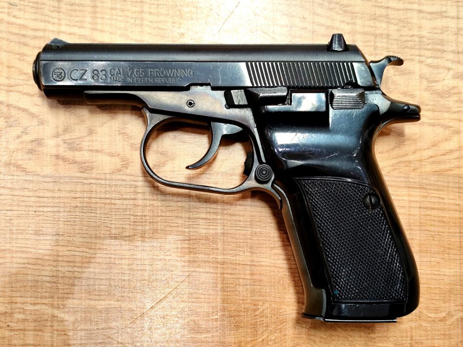 Samonabíjecí pistole CZ 83, 7,65 Browning